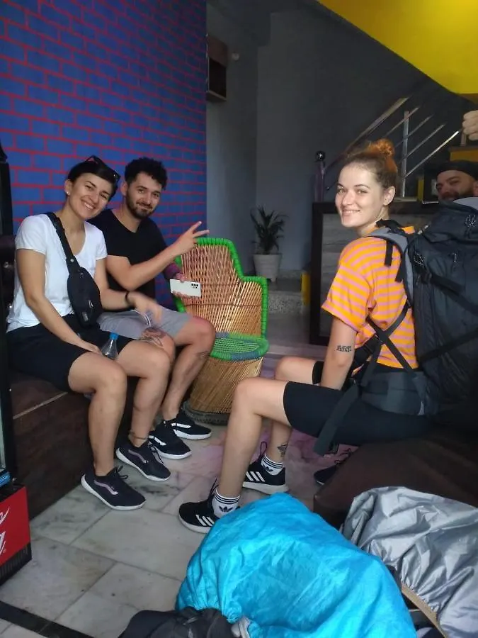 Big Brother Hostel Hotel Agra  Agra (Uttar Pradesh)